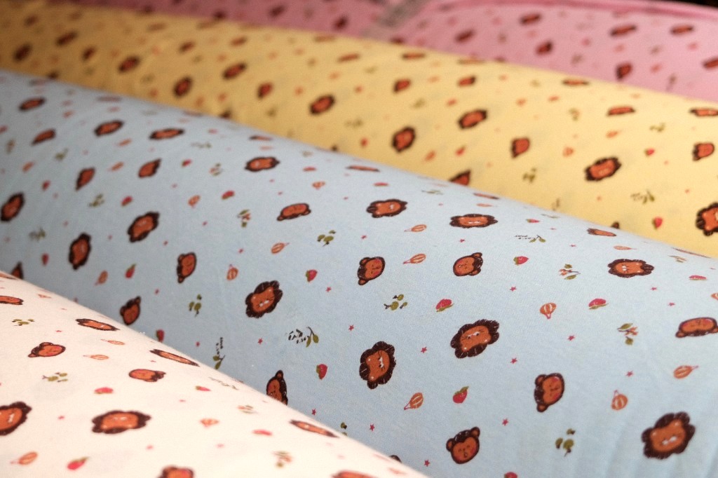 Rollos de tela estampada Majintex